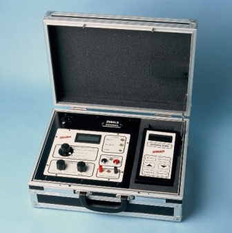 Merilnik impedance in lepljenih stikov - ZM8 Merilnik impedance in lepljenih stikov - ZM8